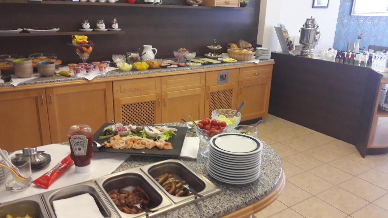 קלופנבורג Hotel Schloemer מראה חיצוני תמונה
