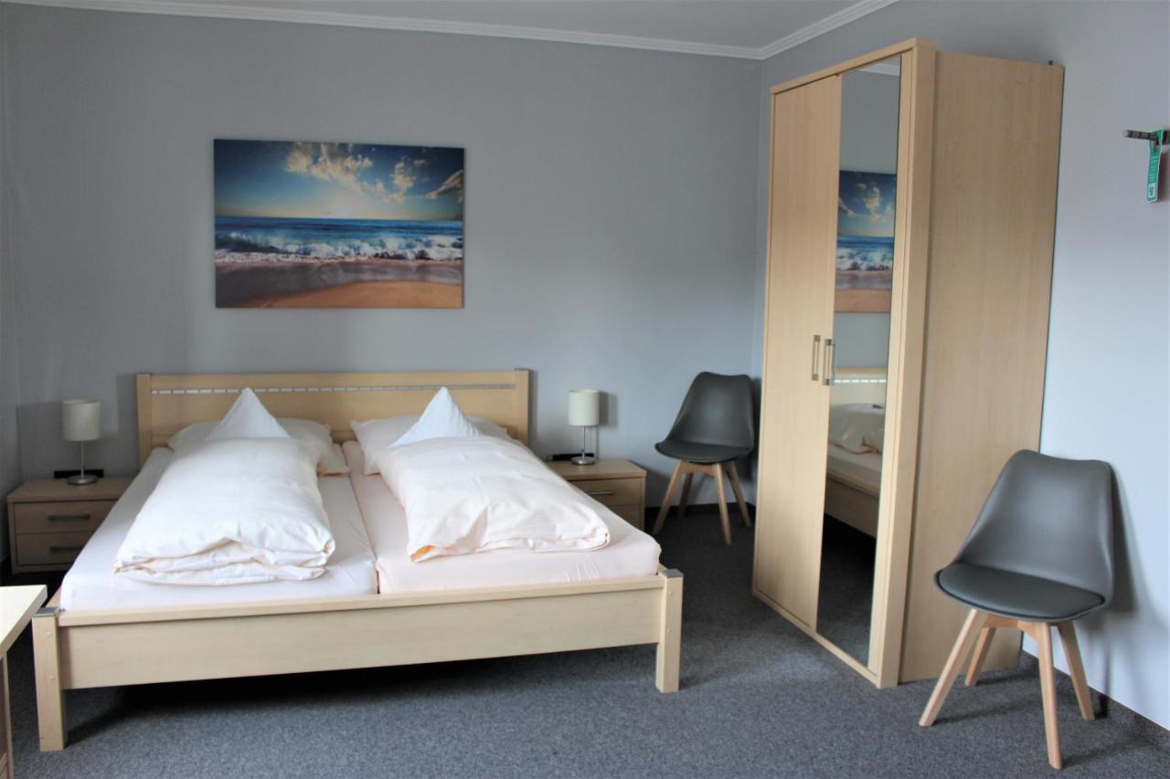 קלופנבורג Hotel Schloemer מראה חיצוני תמונה